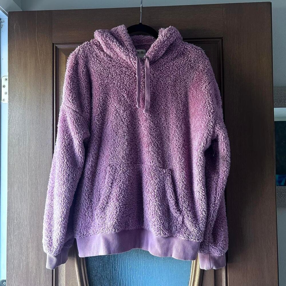 Purple Aero fuzzy Hoodie large Purple Fuzzy warm fall winter cozy soft‎